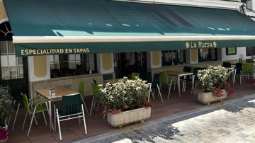 La Rueda Bar Restaurant