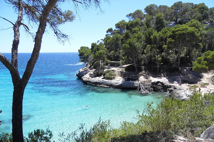 Cala Mitjaneta view out to sea