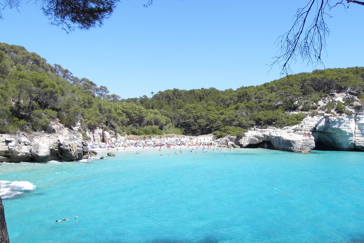 Cala Mitjana, Menorca